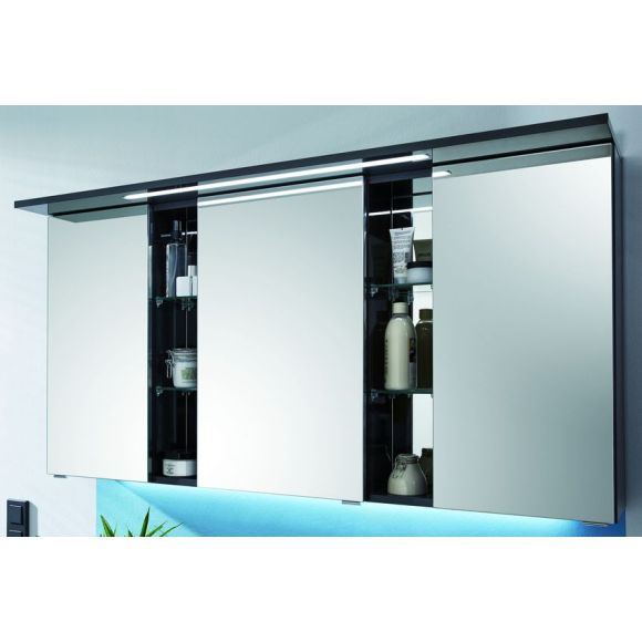 Puris Linea Spiegelschrank mit LED-Streifen im Kranz, 3 Spiegeltüren, 130 cm
