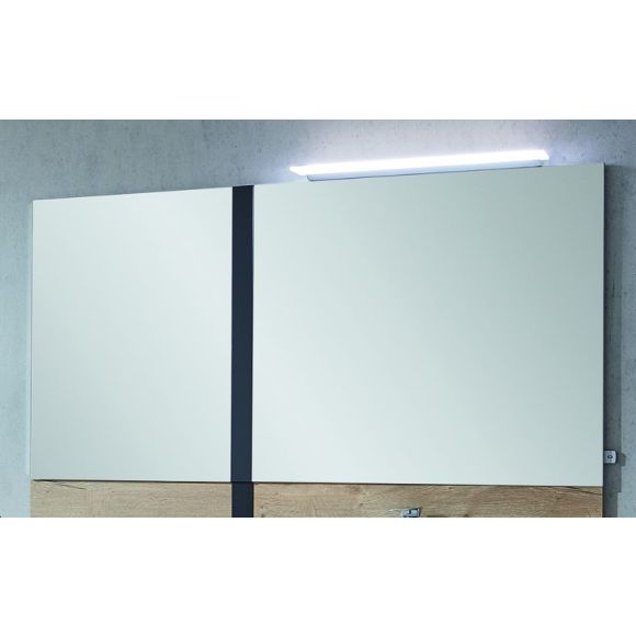 Puris Modern Life Flächenspiegel, Dekorstreifen links, 126 cm breit