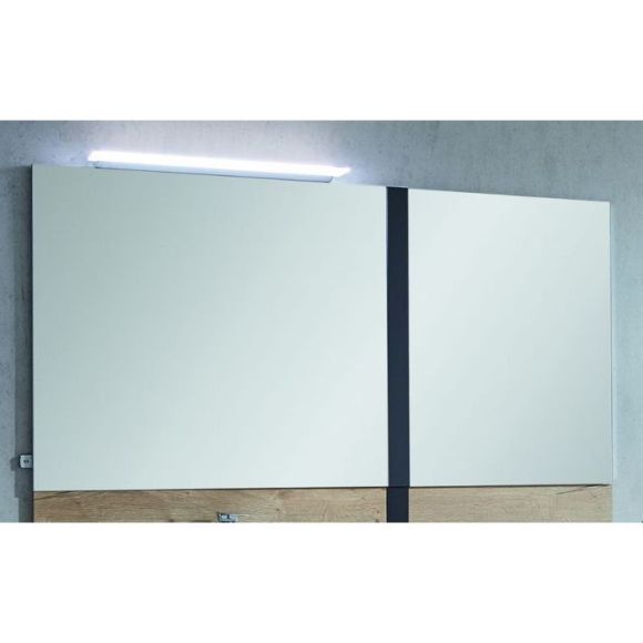 Puris Modern Life Flächenspiegel, Dekorstreifen rechts, 126 cm breit