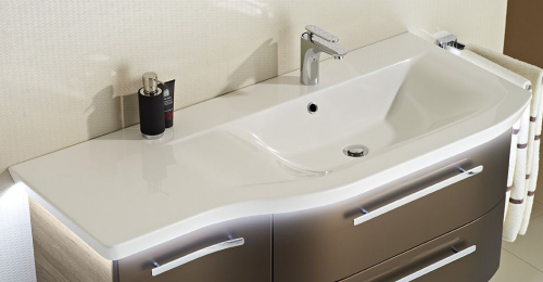 Mineralmarmor-Waschtisch, weiß,  LED-Fugenbeleuchtung optional, 125 cm